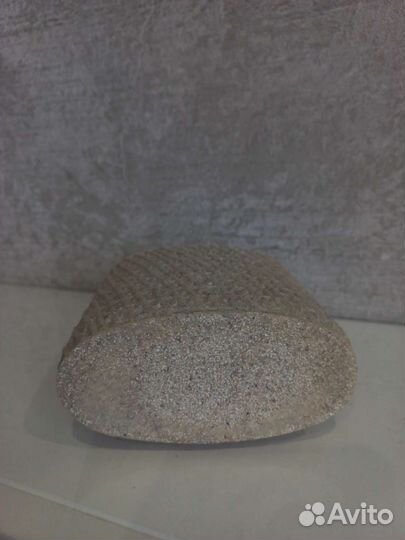 Подставка под зубные щетки из камня