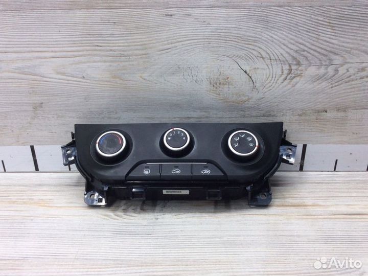 Блок управления отопителем Hyundai Creta 49.000км