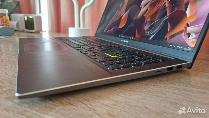 Ноутбук asus VivoBook S15