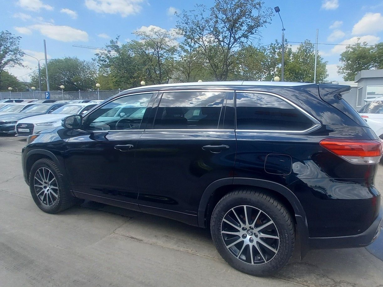 Toyota Highlander: фото владельца