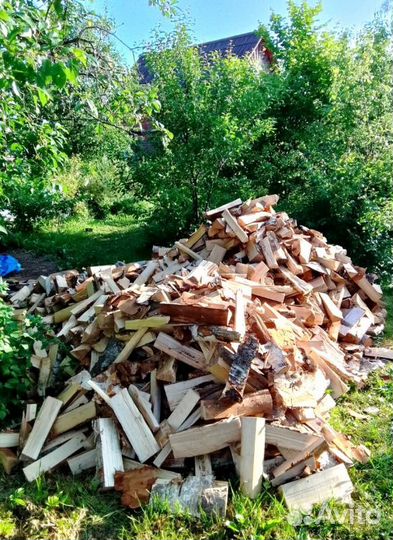 Дрова в дровник