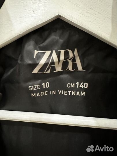 Пальто Zara 140 для девочки