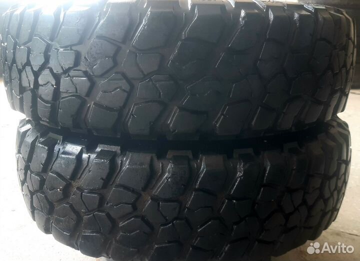 Bfgoodrich Mud-Terrain T/A KM2 215/75 R15 30N