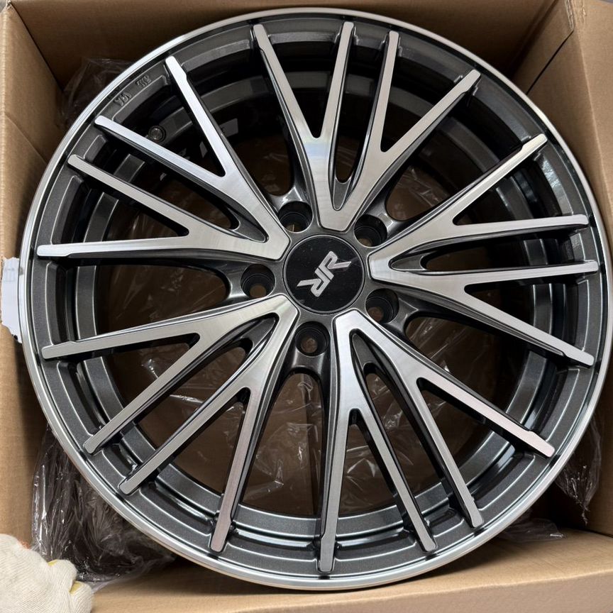 Литые диски Race Ready CSS4418 8×R18 5×114.3