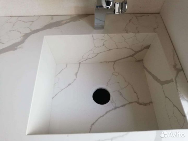 Столешница. Кварцевый агломерат