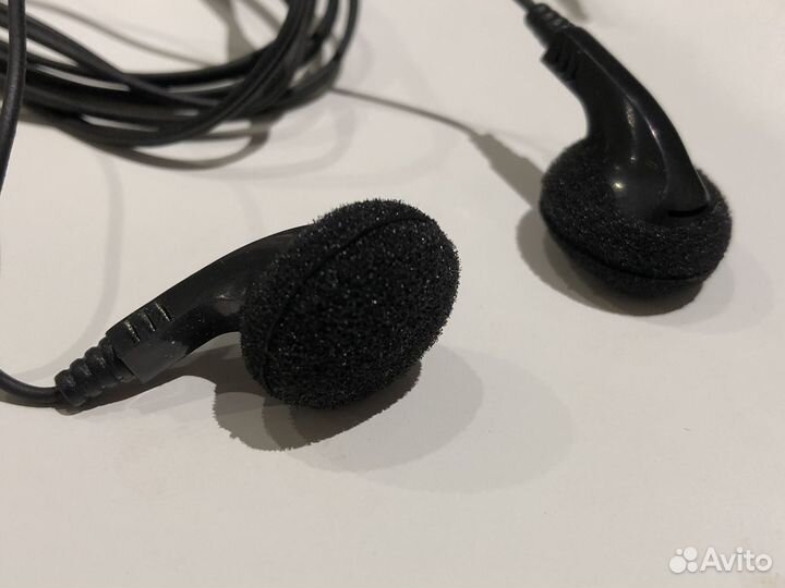 Наушники проводные