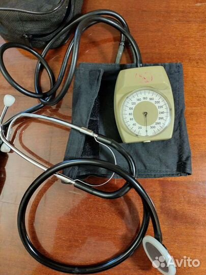 Тонометр механический