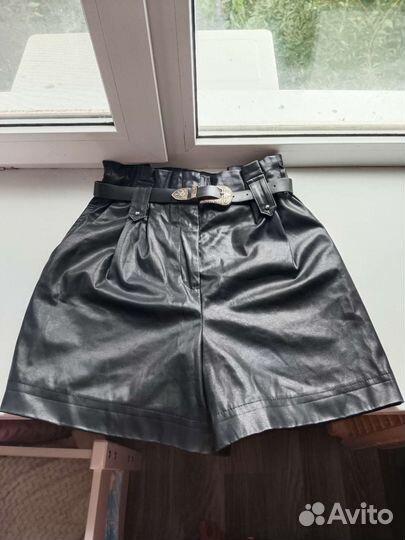 Шорты кожаные