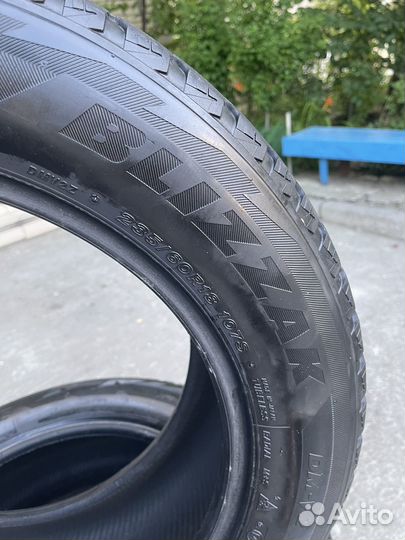 Bridgestone Blizzak DM-V2 235/60 R18 107S