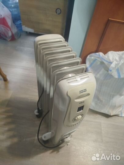 Масляный обогреватель бу Vitek vt-1701 w