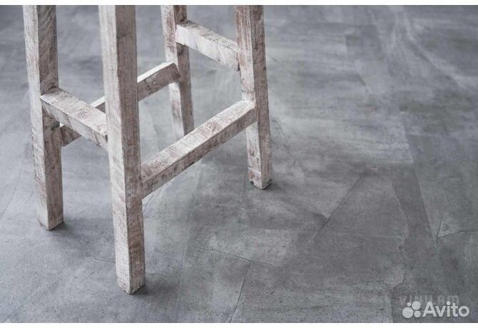 Плитка виниловая