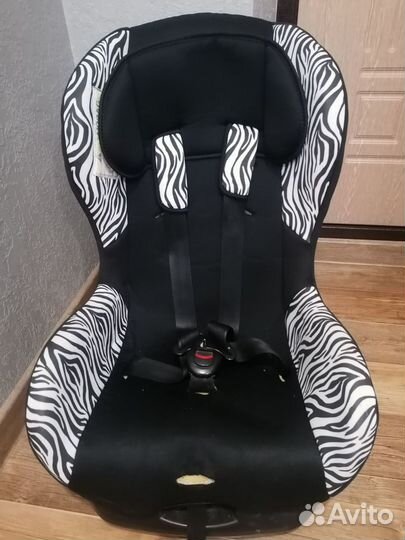 Детское кресло в автомобиль