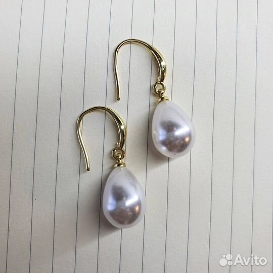 Серьги с жемчугом бижутерные цвет золото