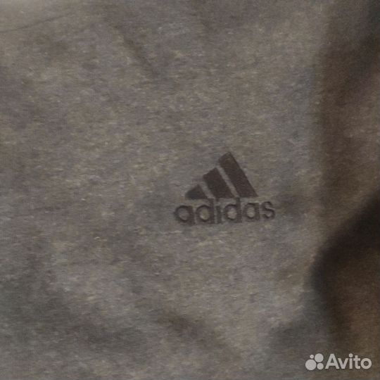 Свитшот Adidas. М (48) оригинал