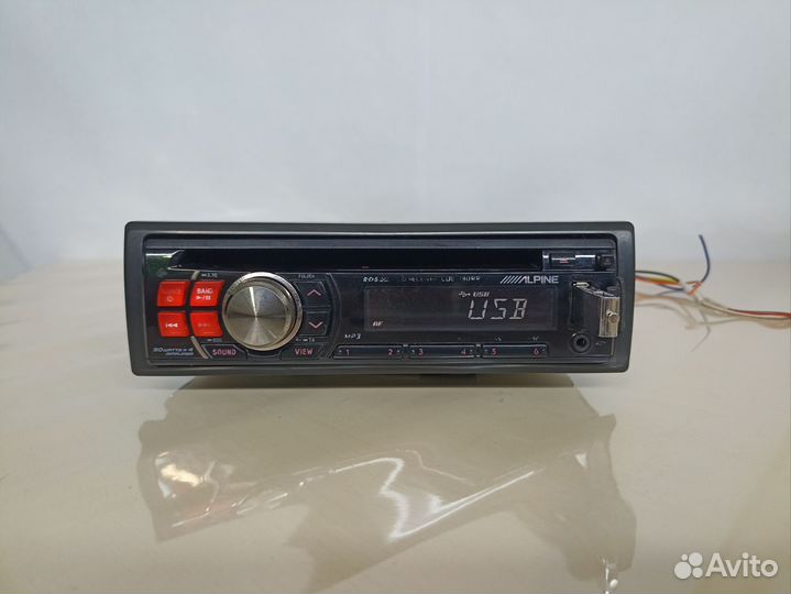 Магнитола Alpine CDE-130RR с Bluetooth USB AUX CD