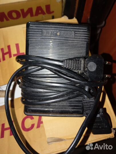 Швейная машина janome