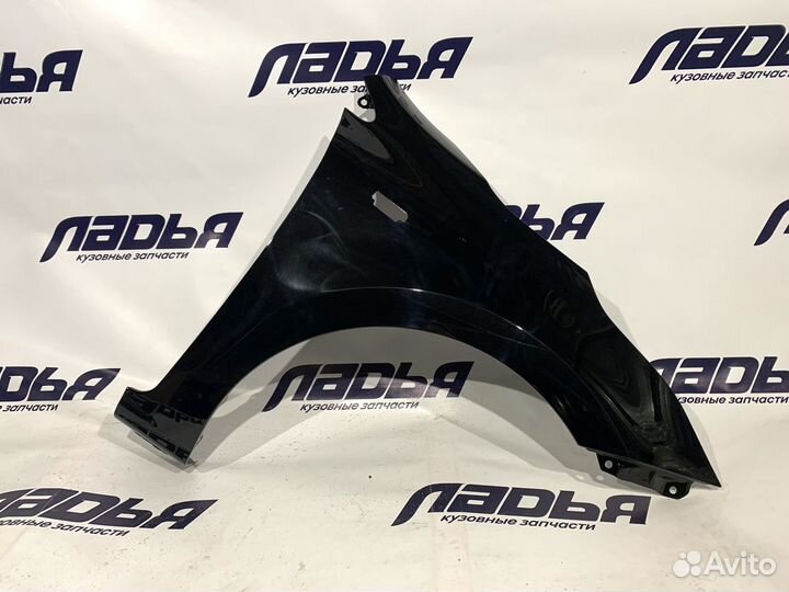 Крыло Kia Rio(17) правое Черный (MZH)