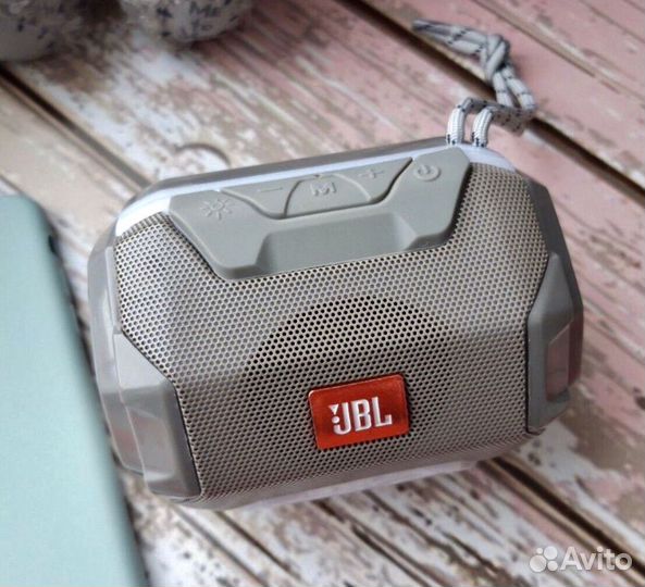 Колонка Джбл