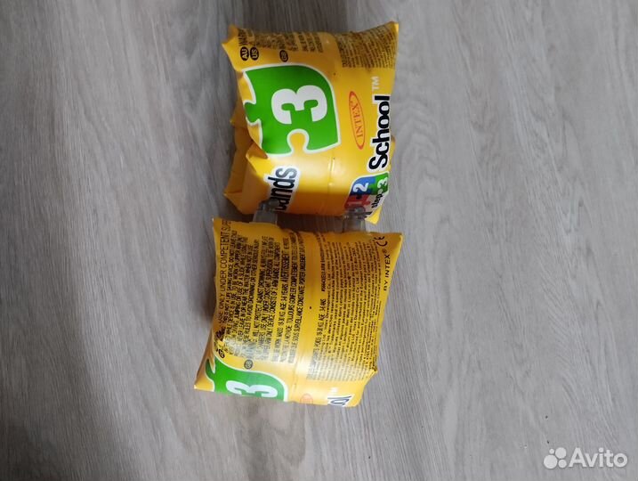 Нарукавники для плавания