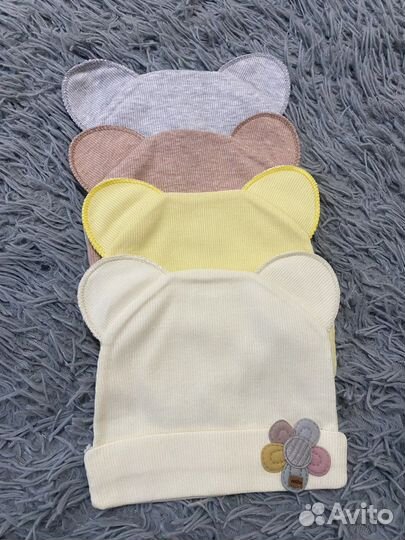 Шапка для девочки новые