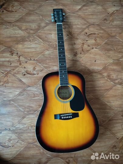 Акустическая гитара