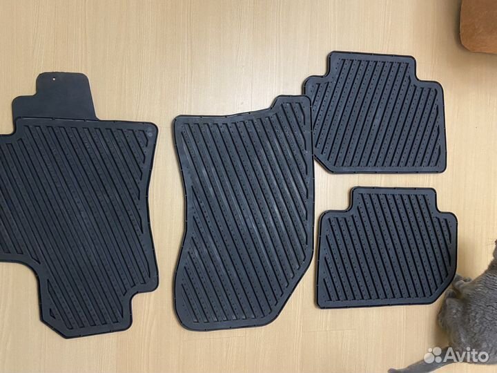Оригинальные коврики subaru Tribeca B9