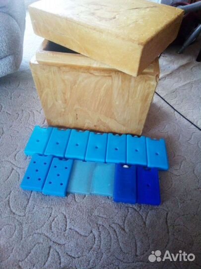 Холодильная камера с охлаждающими элементами