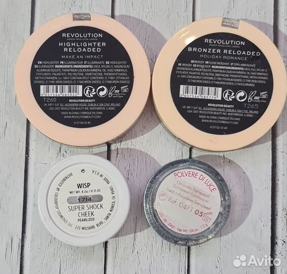 Хайлайтер, бронзер, тени revolution colorpop pupa