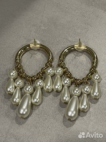 Серьги (бижутерия)