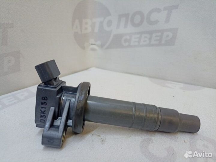 Катушка зажигания Toyota Avensis ZZT251 1ZZ-FE