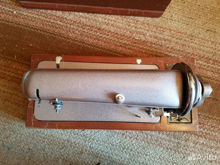 Швейная машинка