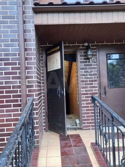 Своб. планировка, 94 м², 1/4 эт.