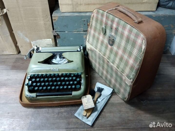 Печатная машинка erika MOD.10