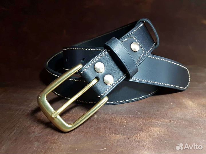 Мужской кожаный ремень