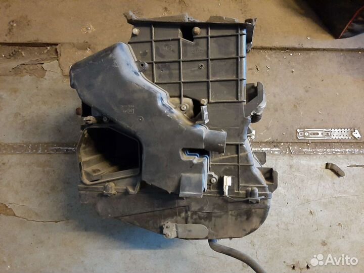 Корпус отопителя радиатор bluebird sylphy