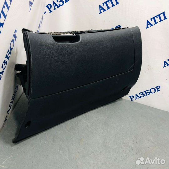 Бардачок с охлаждением Skoda Octavia A5 BSE 2011