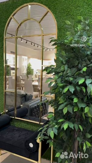 Зеркало с банкеткой