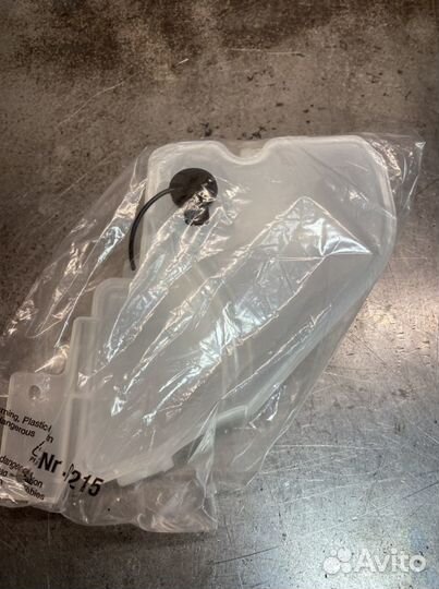 Bmw s1000rr k46 Расширительный бачок оригинал