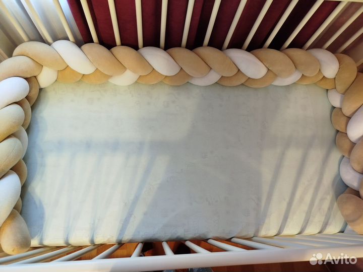 Бортик в кроватку для новорожденного Косичка