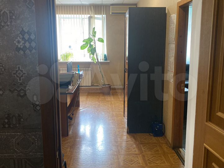 Офис, 200.5 м²