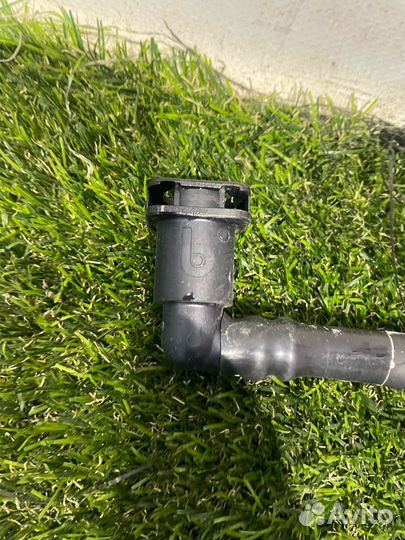 Трубка вакуумная Ford Mustang 6 S550 рест. 2021