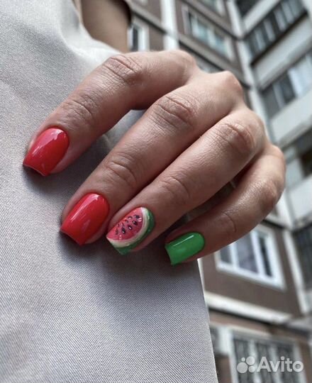 Маникюр,педикюр &наращивание ногтей