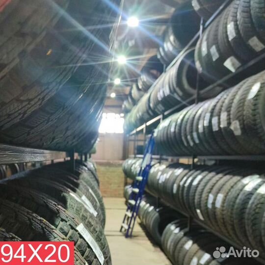 Continental ContiIceContact 235/60 R18 102L