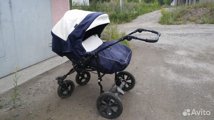 Коляска для двойни