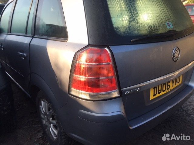 Разбор на запчасти Opel Zafira B