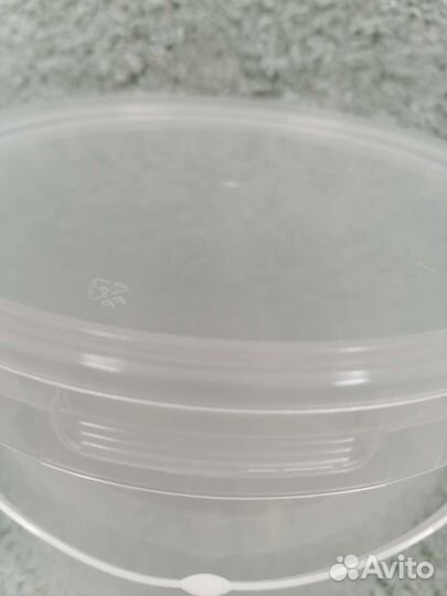 Ведро пластиковое с крышкой 3.3л