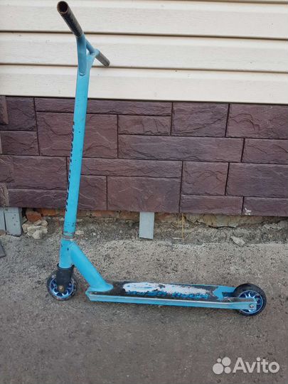 Трюковой самокат