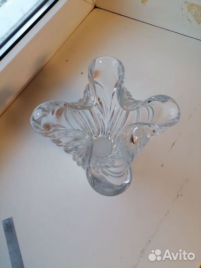 Ваза хрустальная
