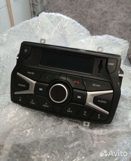 Штатная магнитола LADA vesta