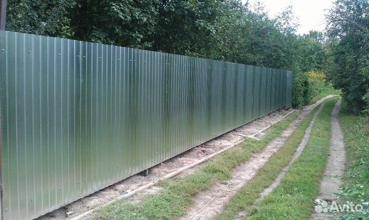 Забор из профнастила, цинк